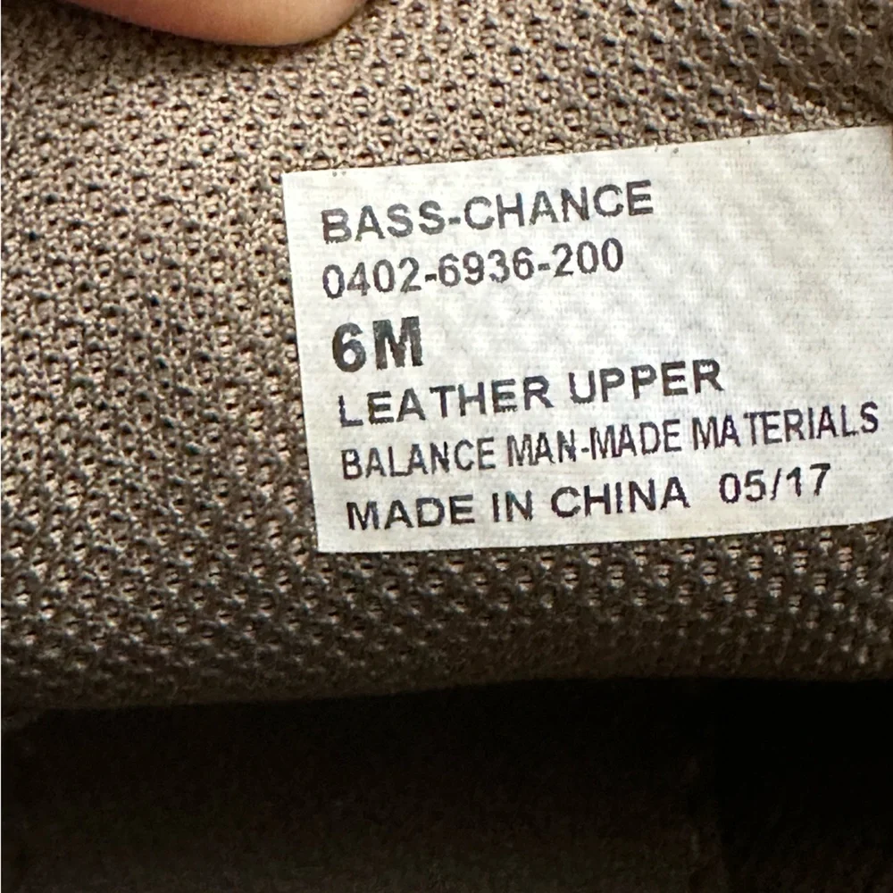 Bass Boy's Leather/Suede Chukka Boots Brown Size 6M